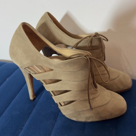 Valentino Shoes - Valentino Vintage Tan Suede Cutout Accent d’Orsay Pump Heels, 6.5